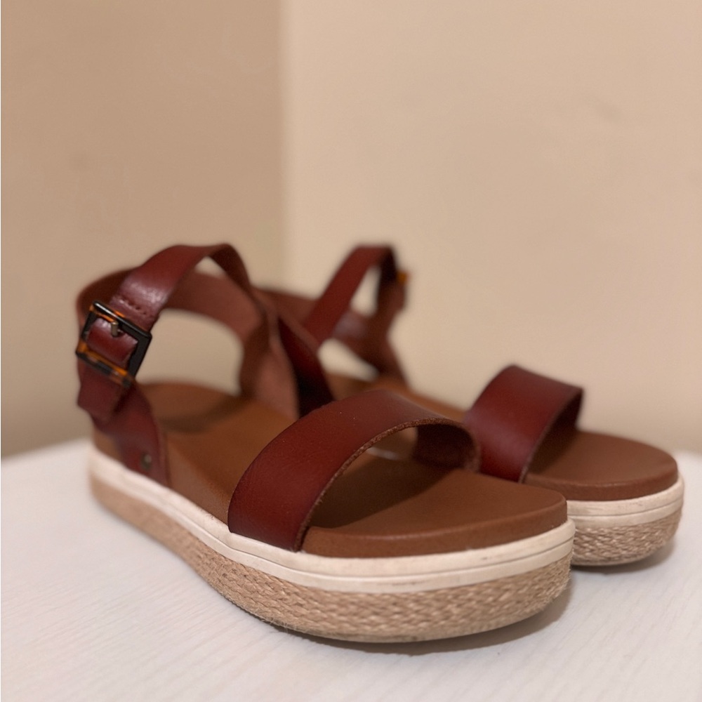 Girl’s Brown Leather Platform Sandals